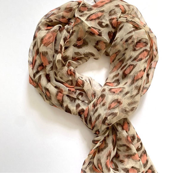 NWOT Orange & Tan Animal Print Lightweight Flowy Scarf - Picture 2 of 8